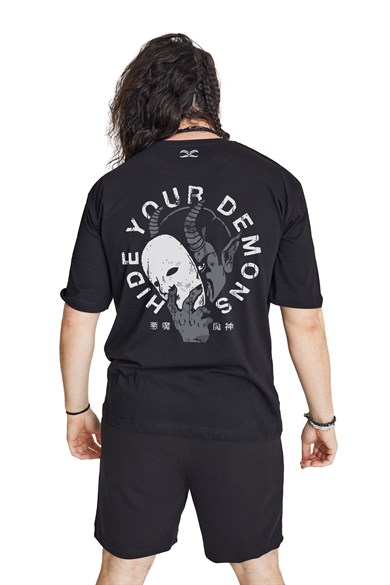 AlmicrabOversize T-shirtsOversize Hide Your Demons Tişört